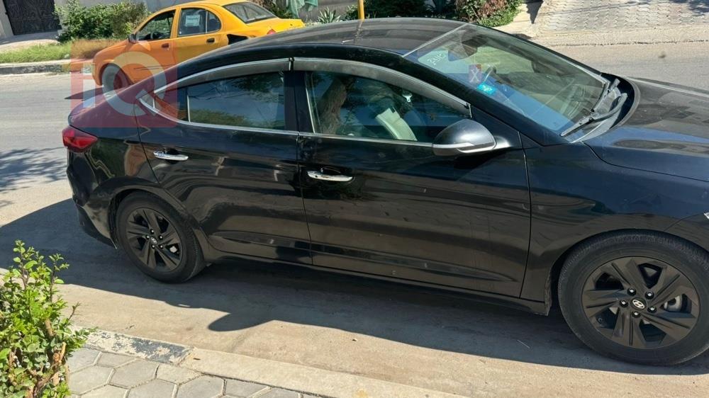 هیوندای ئەلەنترا